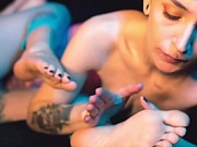 Lesbian Toes Sucking Orgasm