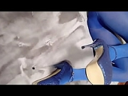 Milf in blue: pantyhose, shoes, skirtsFor lovers of blue, my long legs, my spectacular heels, my big ass, a little compi ...